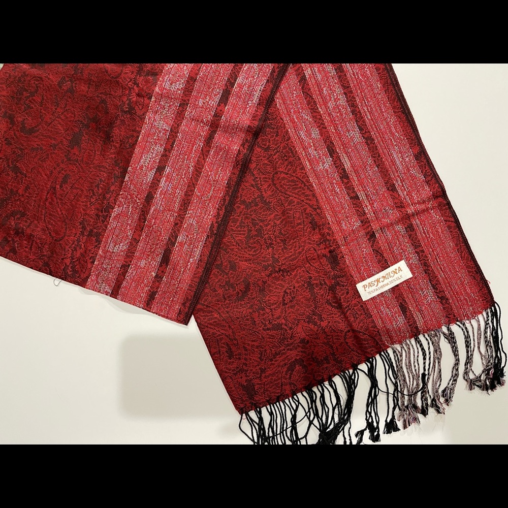 Pashmina scarf
